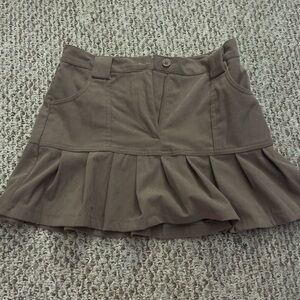 Brown mini skirt